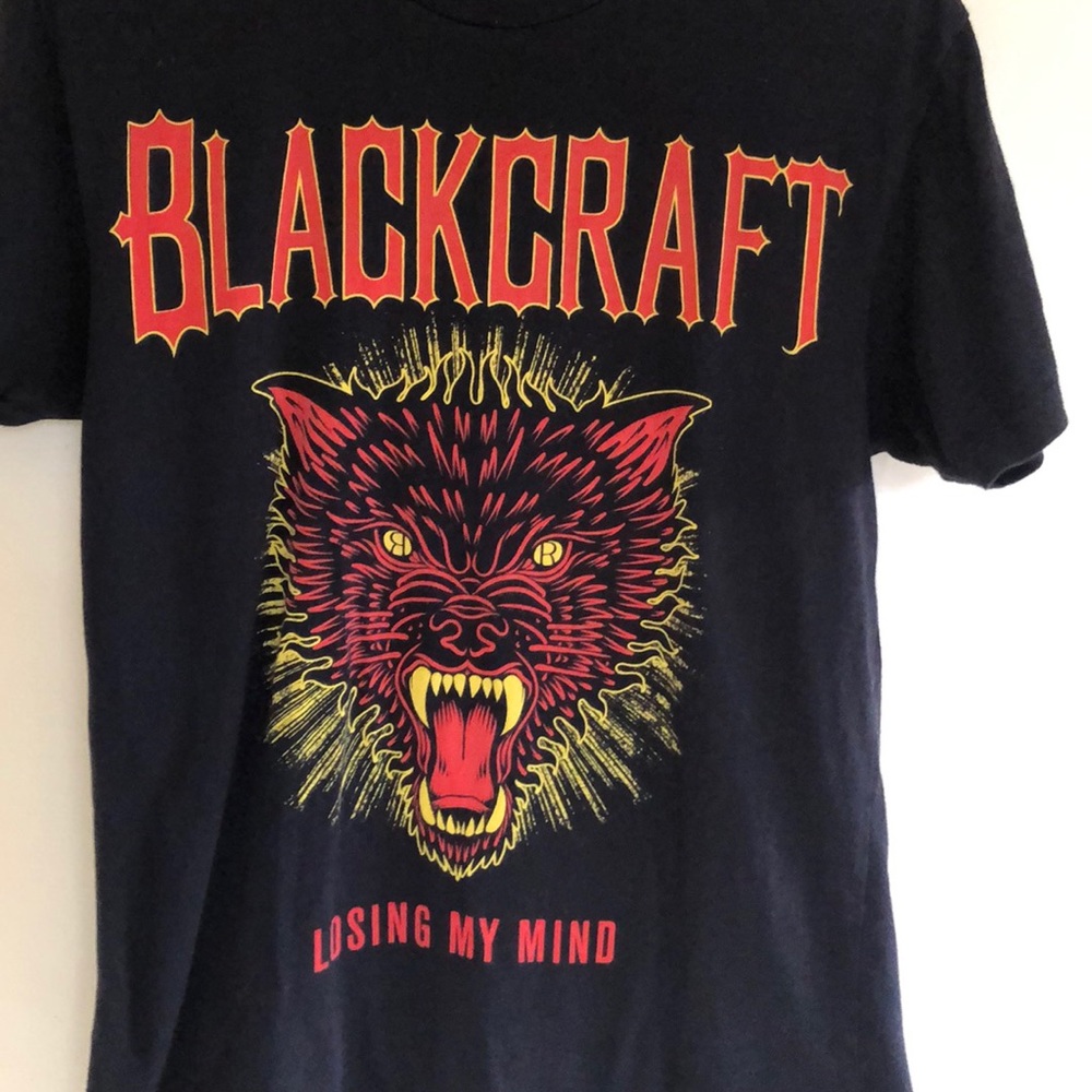 Losing my mind wolf tee BCC